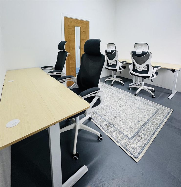 Property photo 3 of 9 Allied House Twickenham 4 Person Private Workspace