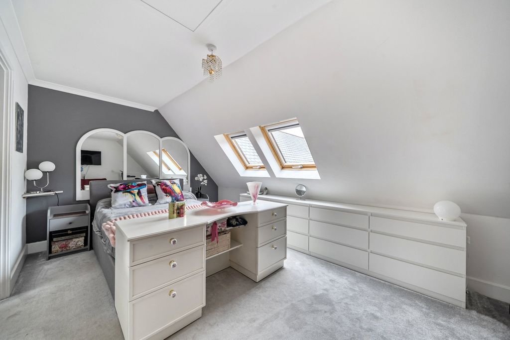 Additional image 29 of 3 bed flat for saleOld Teignmouth Road, Dawlish, Devon EX7