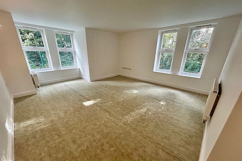 Property photo 2 of 13 Living Room