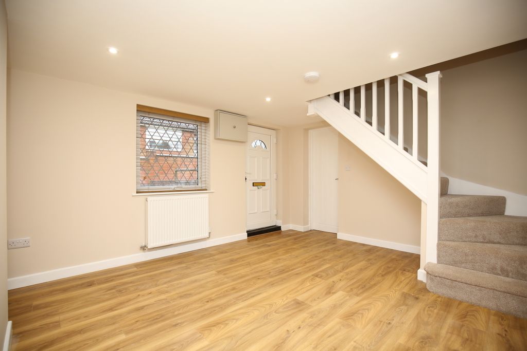 Property photo 2 of 18 4X8A0913
