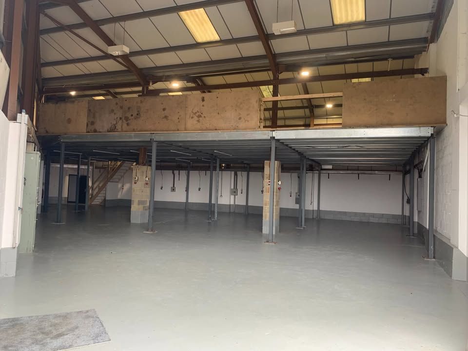 Property photo 2 of 8 Main Area Showing Mezzanine