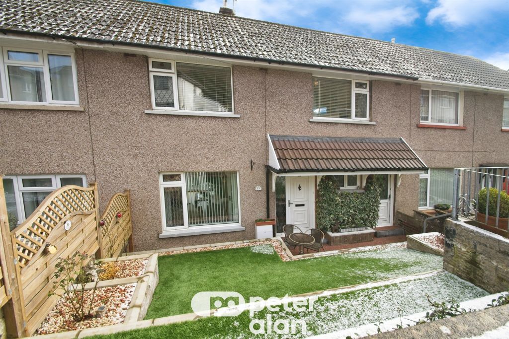 Property photo 1 of 31