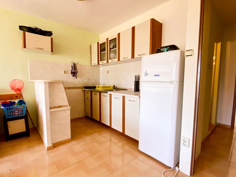 Property photo 3 of 35