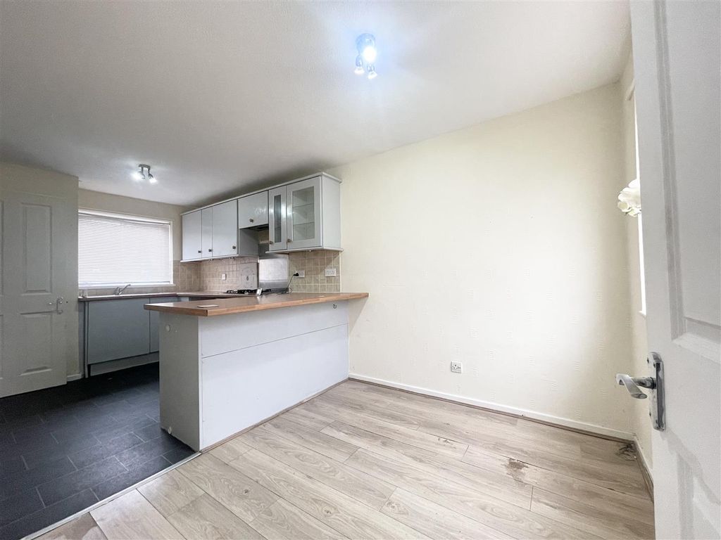 Property photo 3 of 10 Img_3529.Jpg