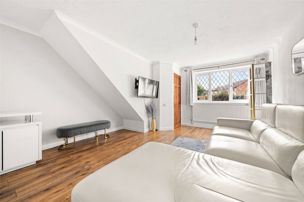 Property photo 3 of 17 Picture No. 09