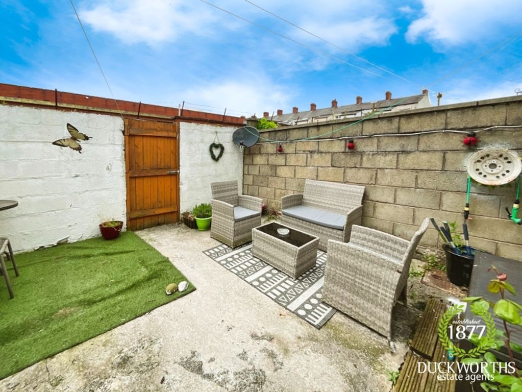 Property photo 3 of 9 Cbc93Ab4-0DC1902A-Cfa5-47F0-80A3-825Feade6D52