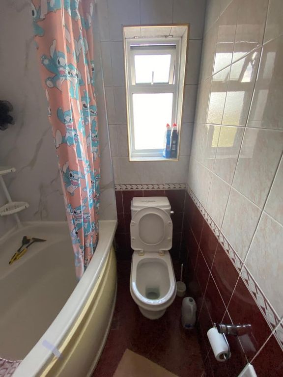Property photo 3 of 4