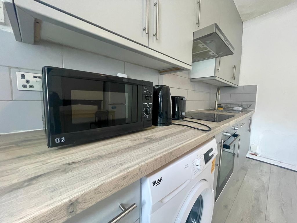 Property photo 1 of 9 Photo-2025-07-01-16-26-47