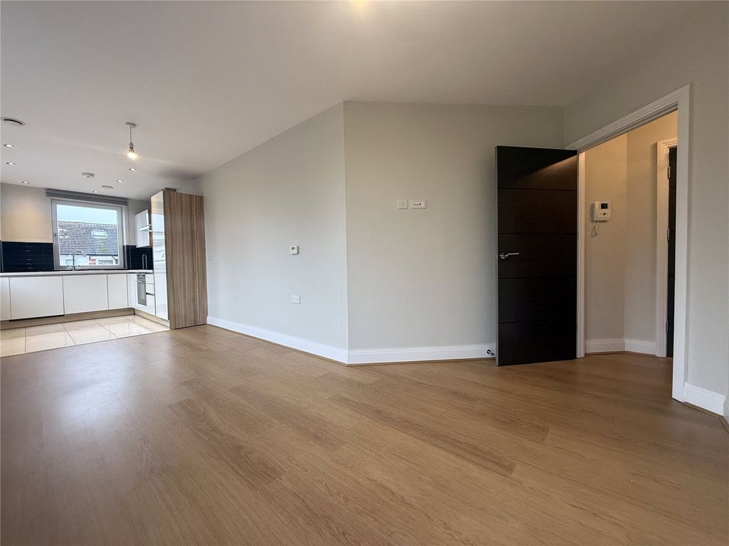 Property photo 3 of 7 Picture No. 04