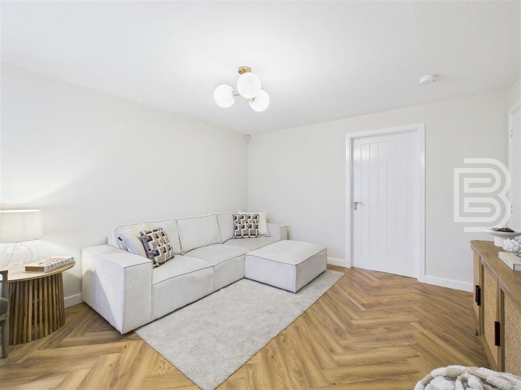 Property photo 3 of 23 Cam05587G0-Pr0098-Still012.Jpg