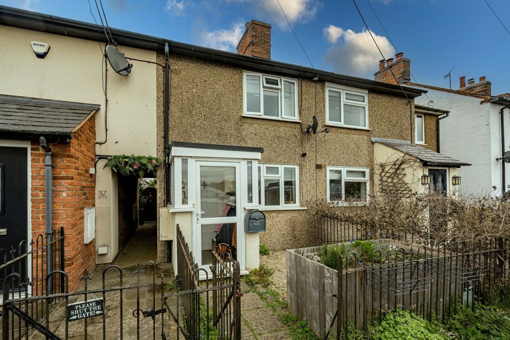 Property photo 1 of 11 Front Of House