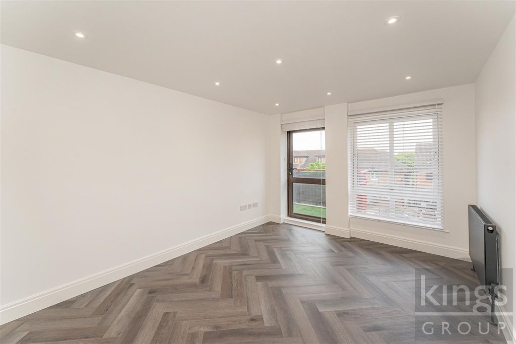 Property photo 3 of 14 7.Jpg