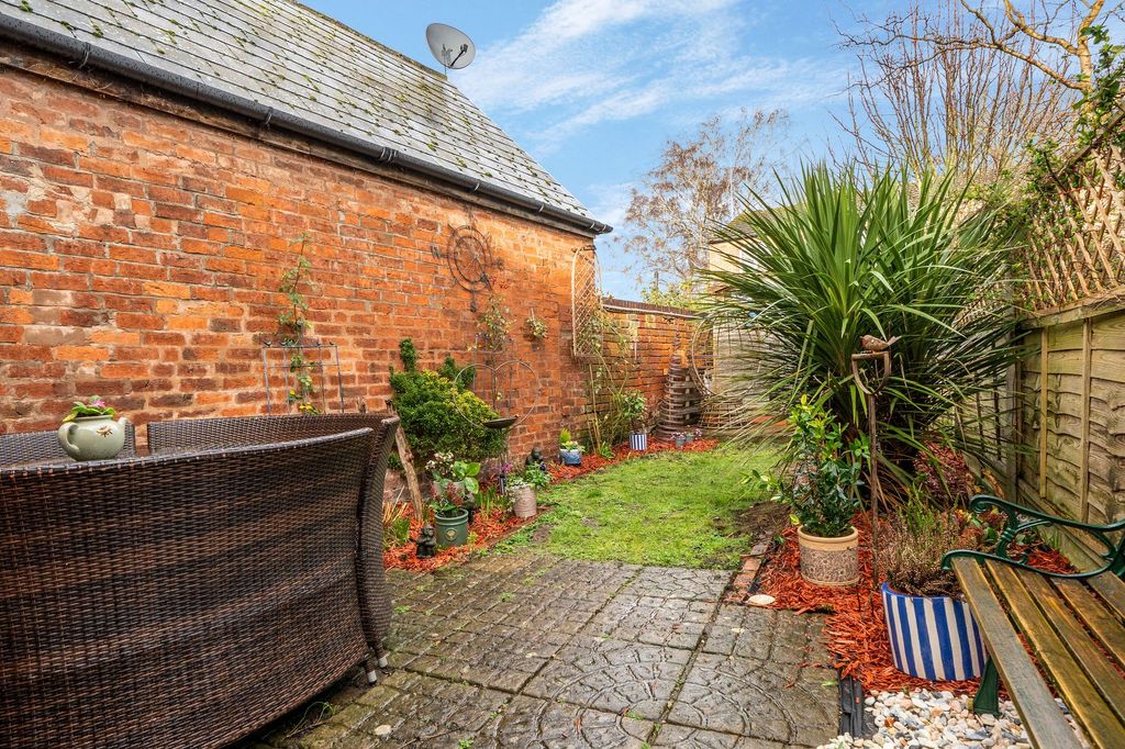 Additional image 17 of 2 bed terraced house for saleNewlands, Pershore WR10