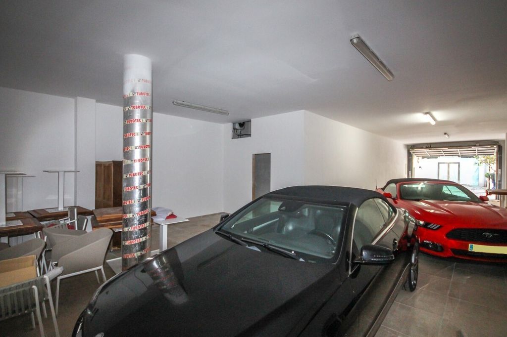 Property photo 2 of 5