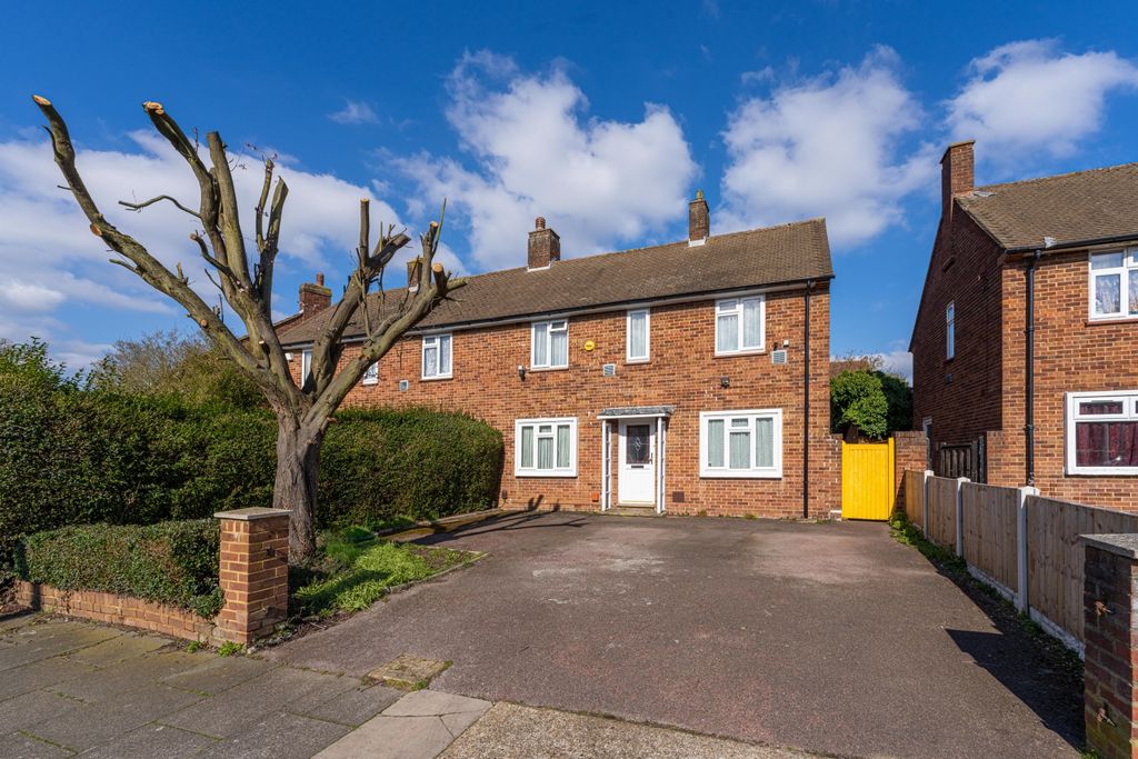 Property photo 2 of 11 Gallery