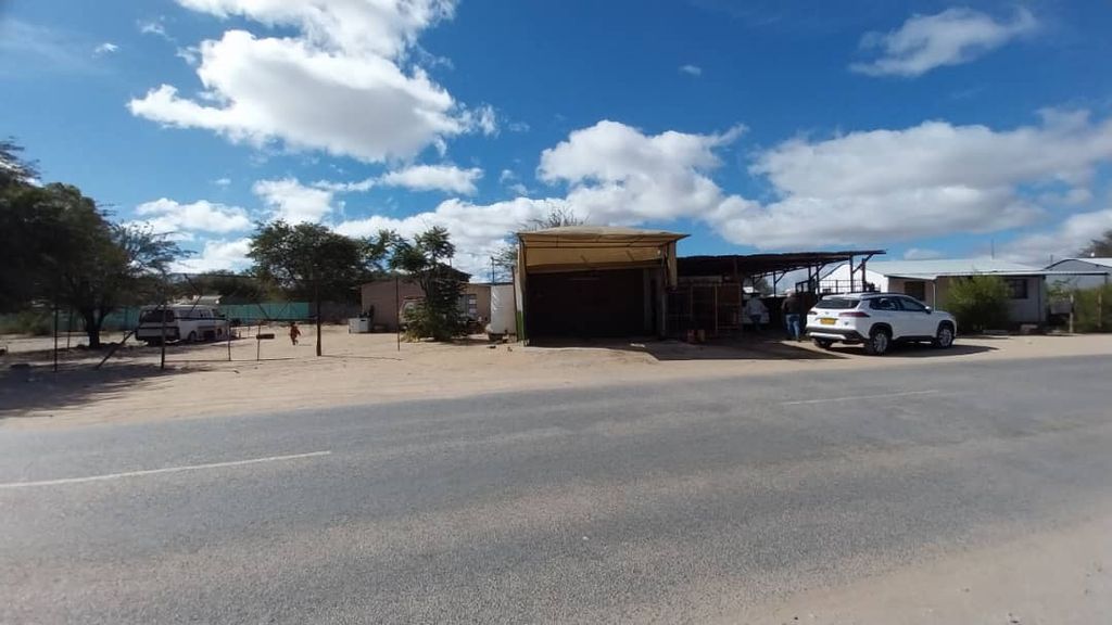 Property photo 3 of 16