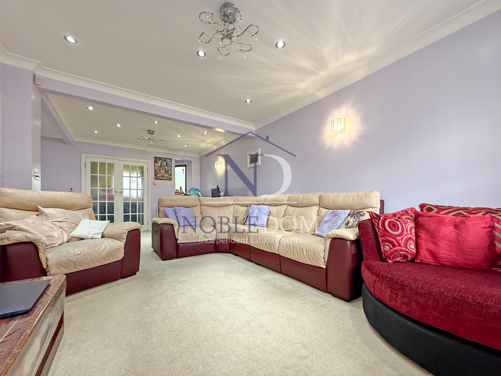 Property photo 2 of 16 Gallery