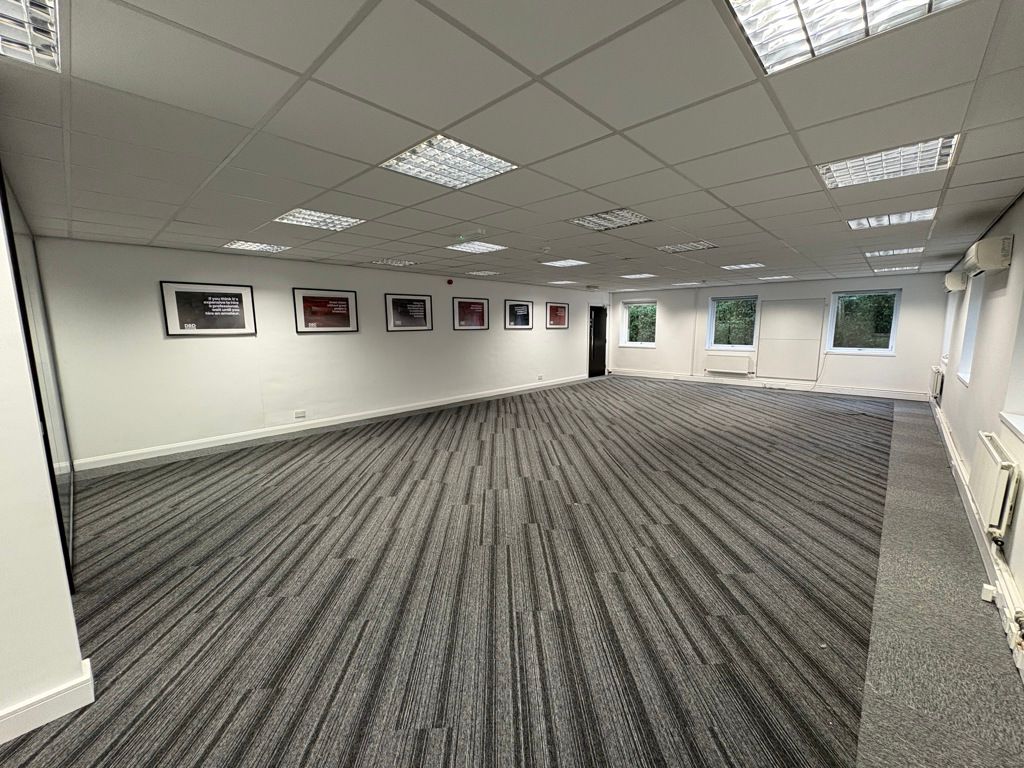 Property photo 3 of 18 Photo 10