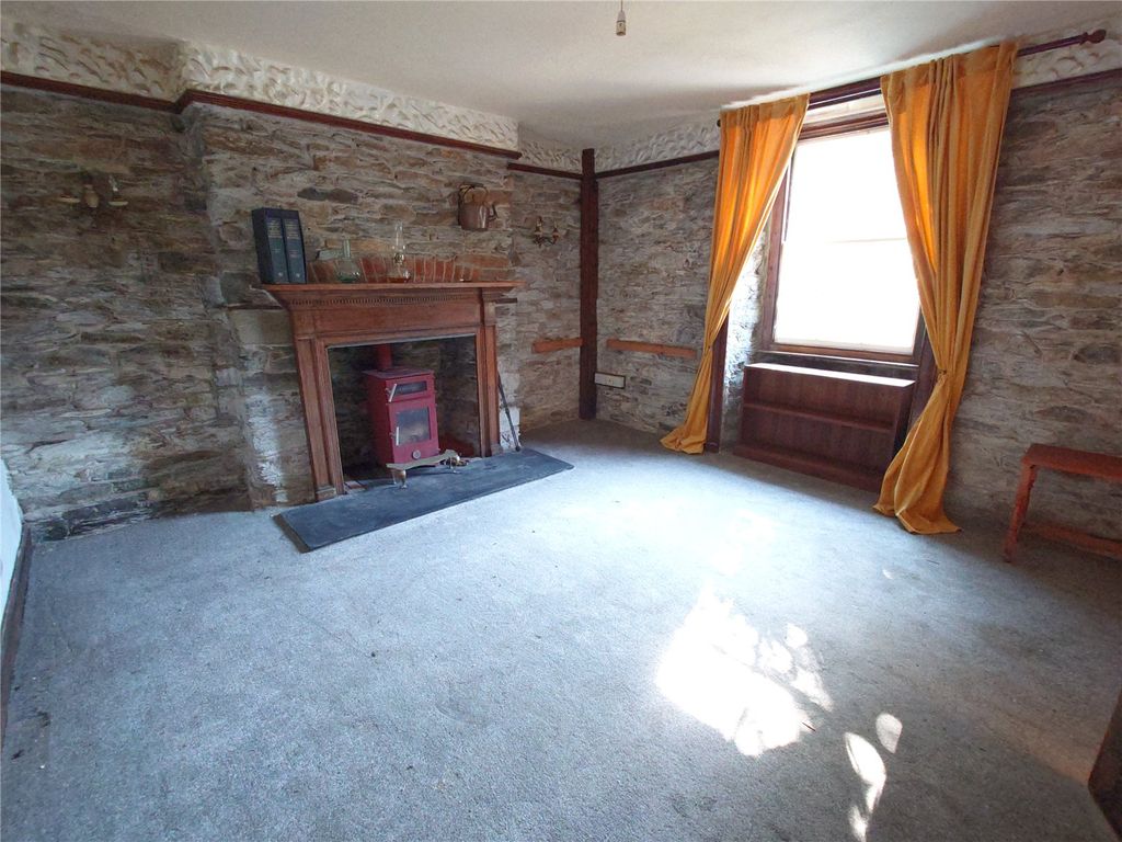 Property photo 3 of 25 Picture No. 07