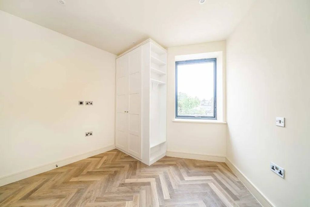 Property photo 3 of 7 6Fcdc1Bb33d08148E8643E4E986Ebbeaefc6Cbc1