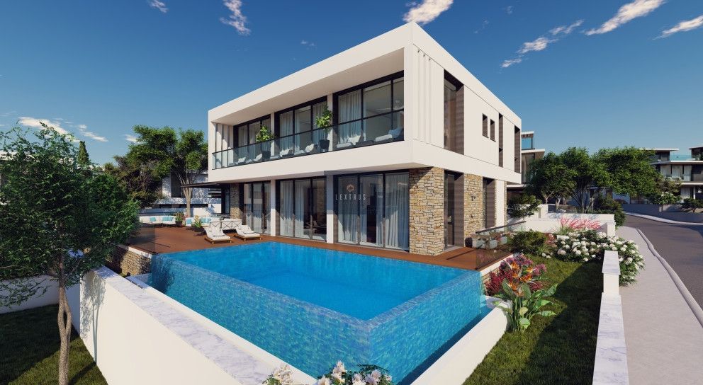 Property photo 1 of 3