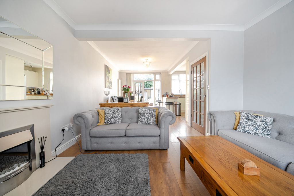 Property photo 2 of 20 1266405_19.Jpg