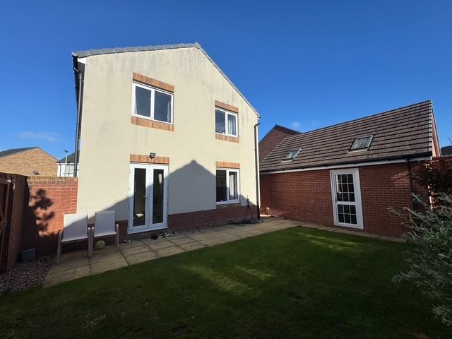 Property photo 2 of 16
