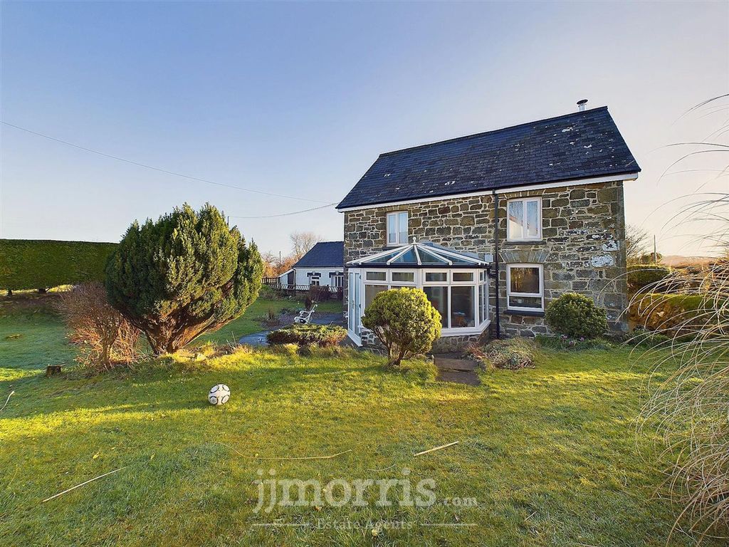 Property photo 2 of 54 Cam03686G0-Pr0255-Still006.Jpg