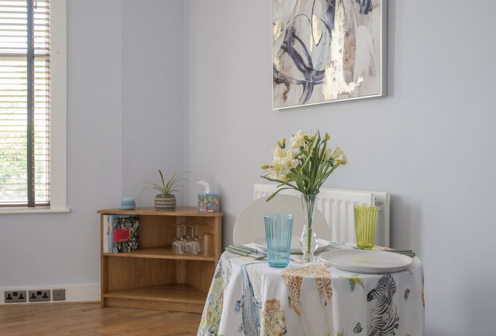 Property photo 3 of 12 1458098-13-6A0198...