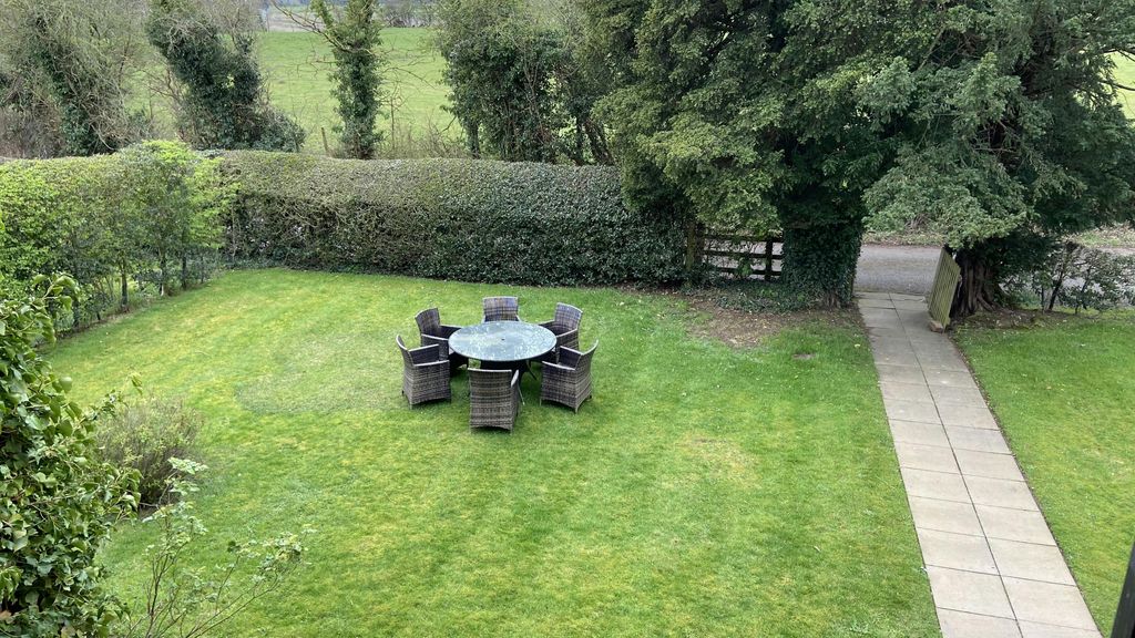 Property photo 3 of 12 Image 3