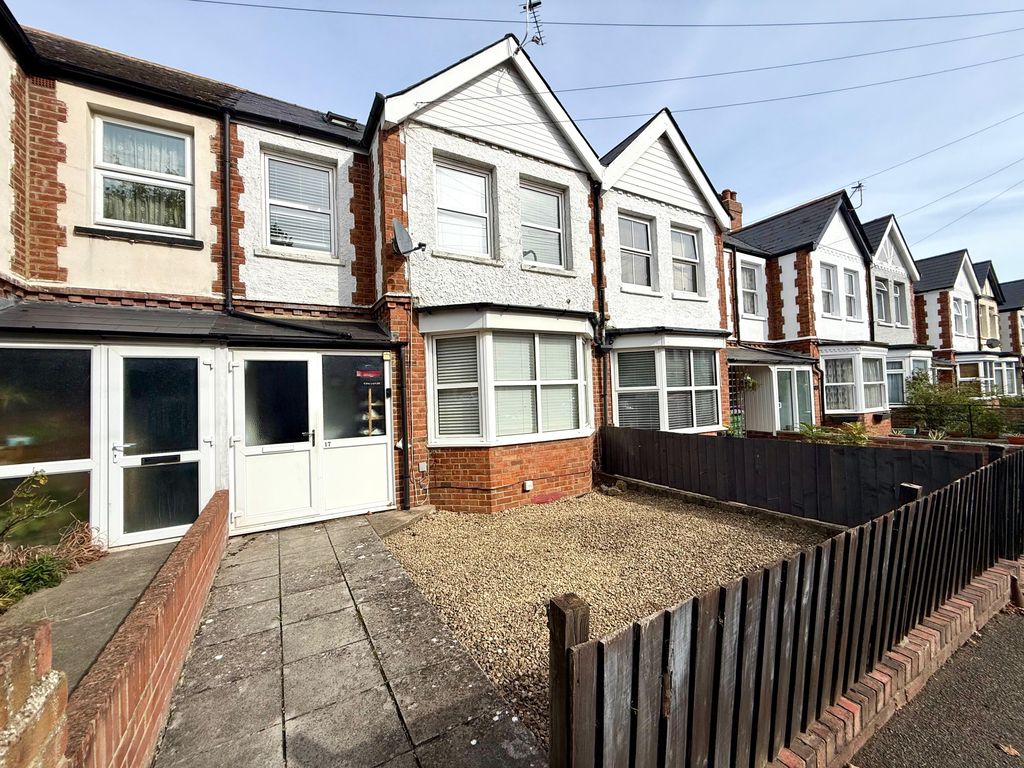 Property photo 1 of 17