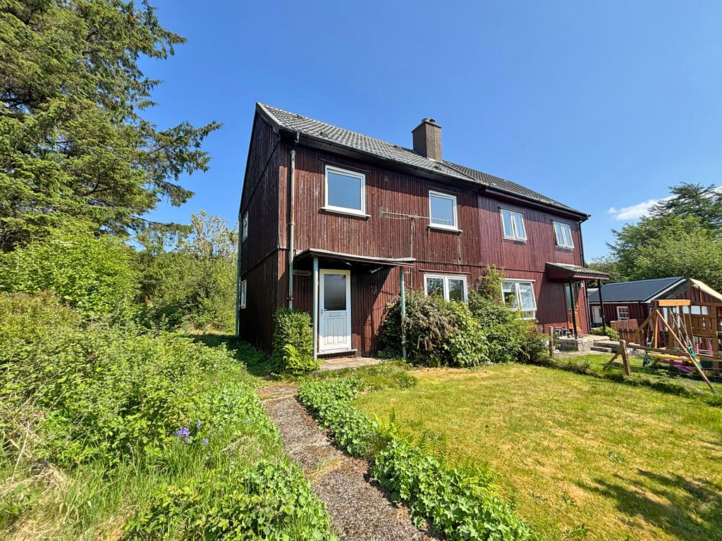 Property photo 1 of 28