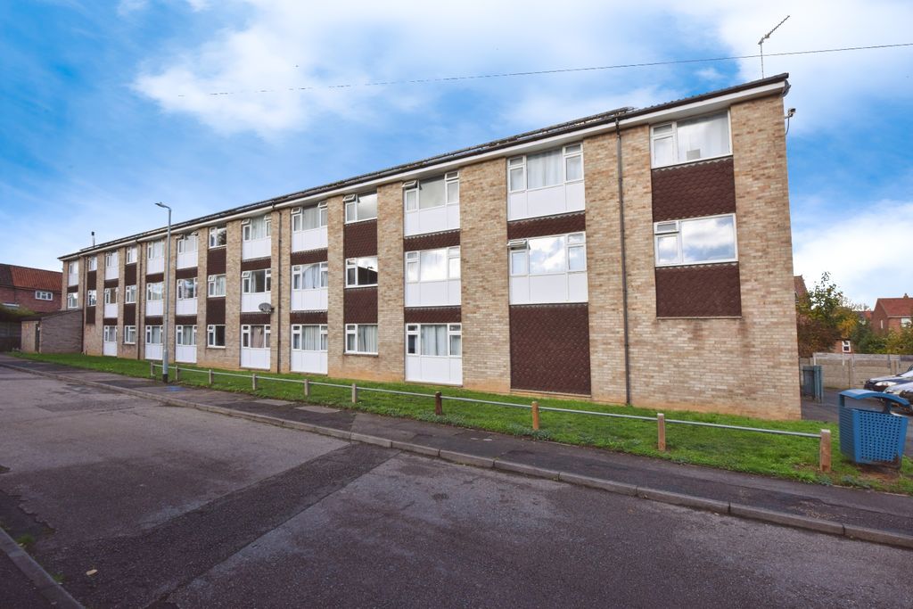 Property photo 1 of 20