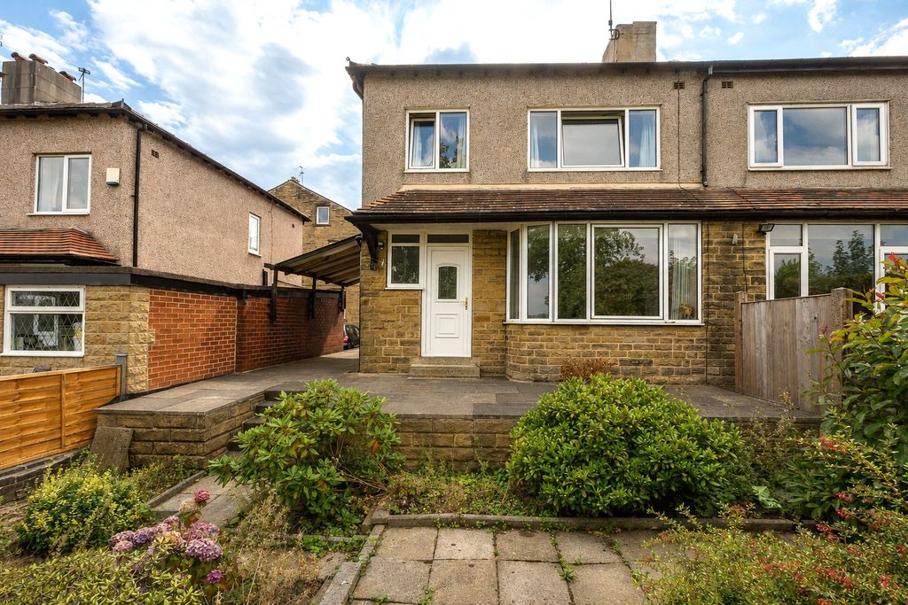 Property photo 1 of 19 Rear External