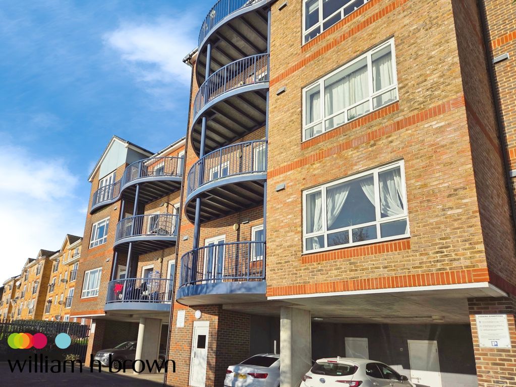 Property photo 1 of 17 Image