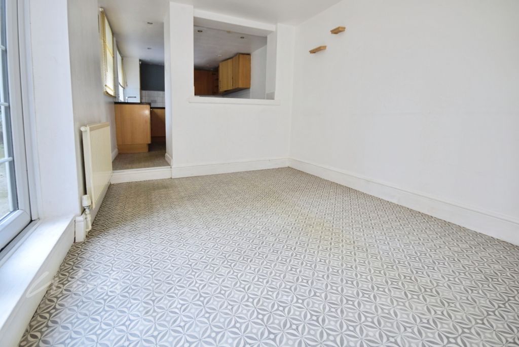 Property photo 3 of 6 Union Lounge