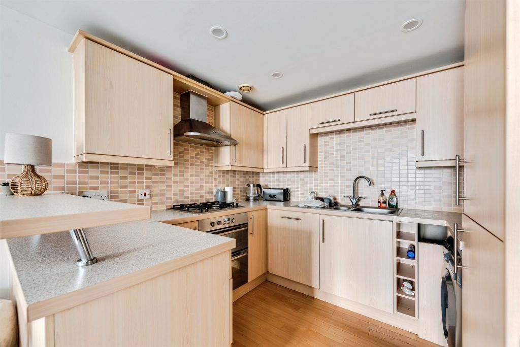 Property photo 3 of 11