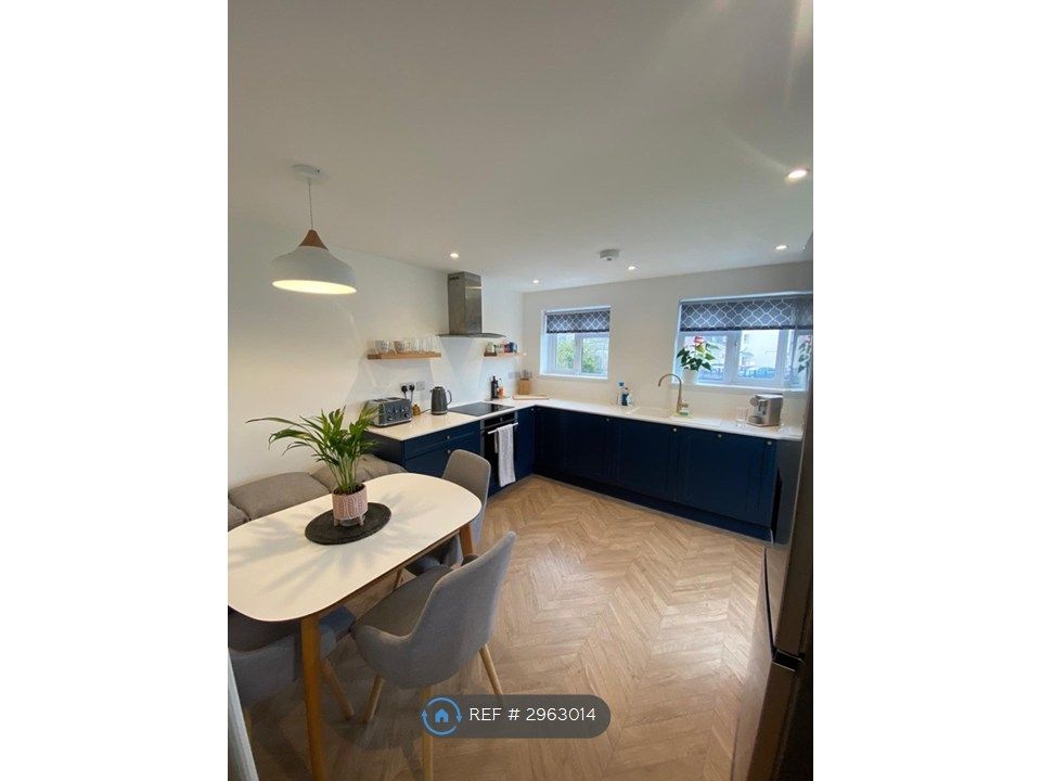 Property photo 2 of 14 Kitchen & Diner