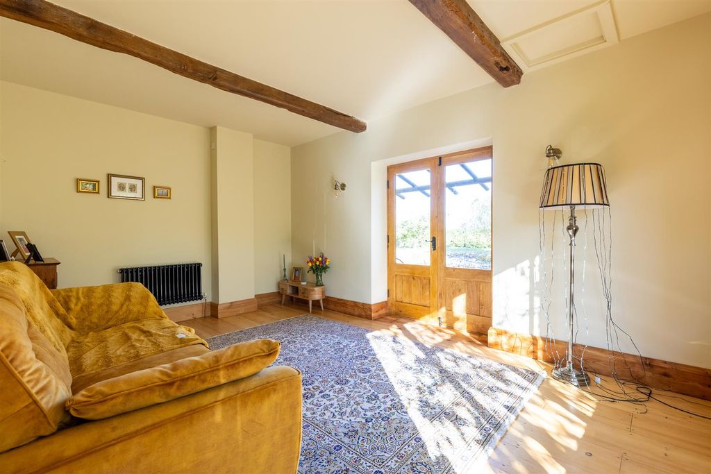 Property photo 3 of 36 Woodsorrelbarn-14.Jpg