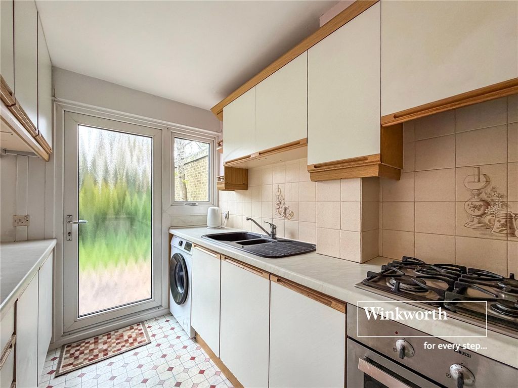 Property photo 2 of 14 Picture No. 07