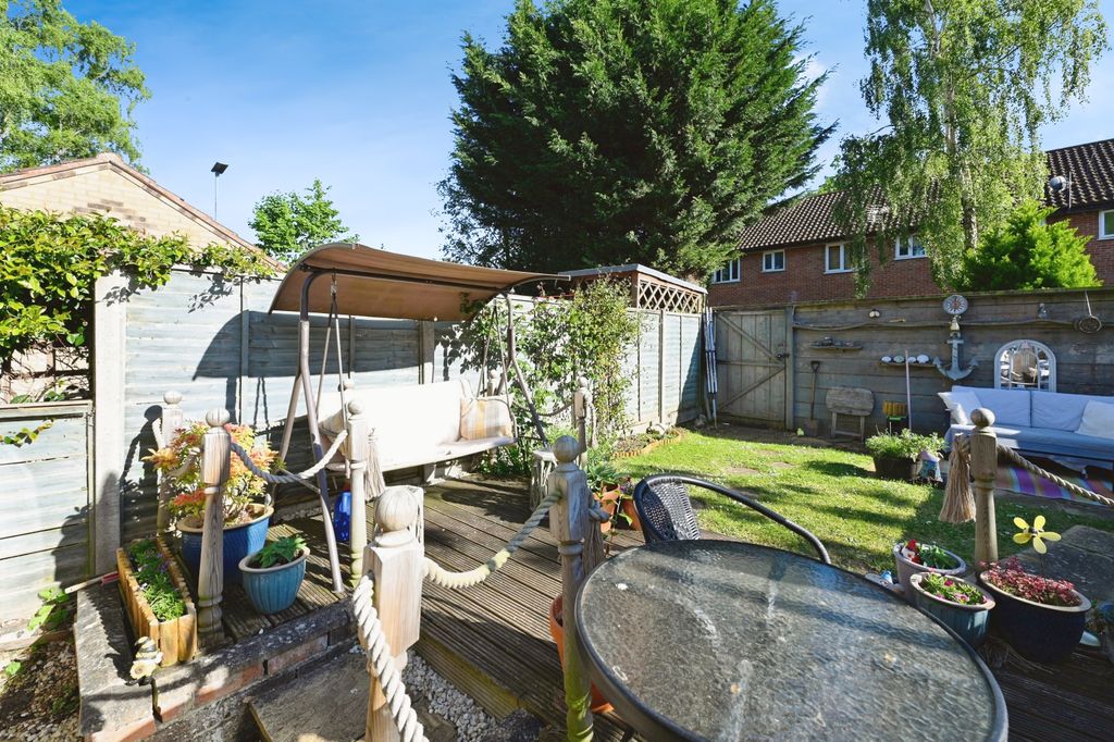 Property photo 3 of 20