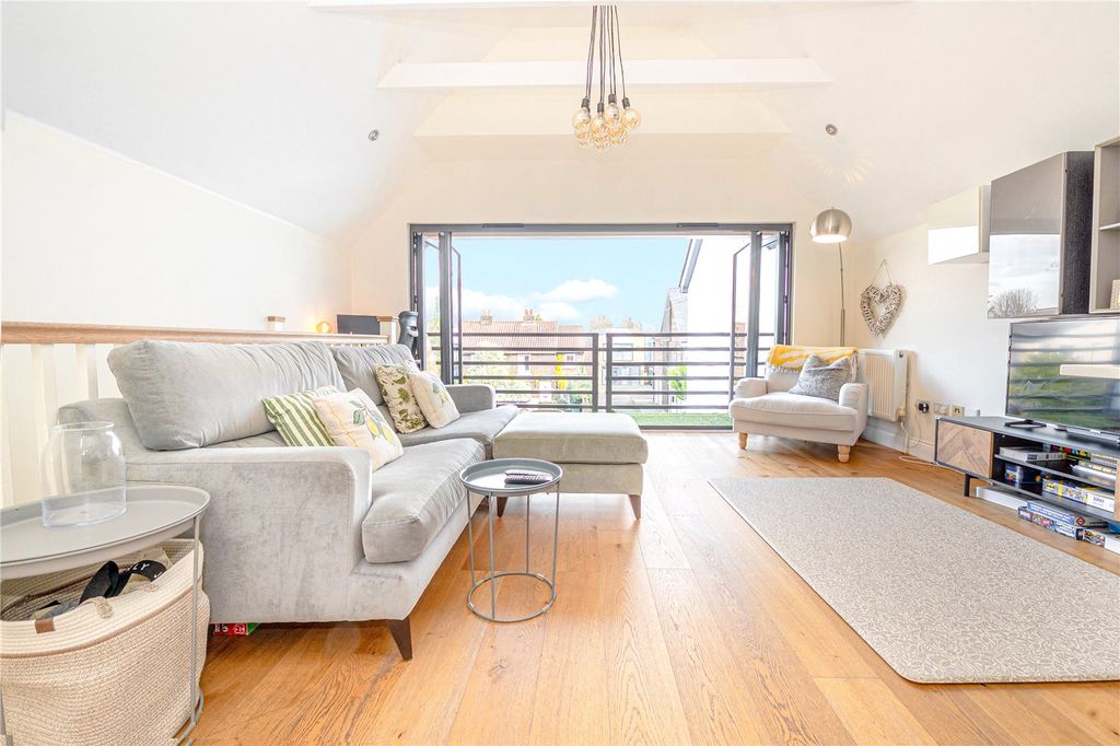 Property photo 3 of 15 Picture No. 3