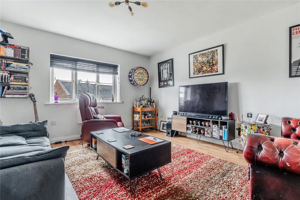 Property photo 2 of 16 Liunge