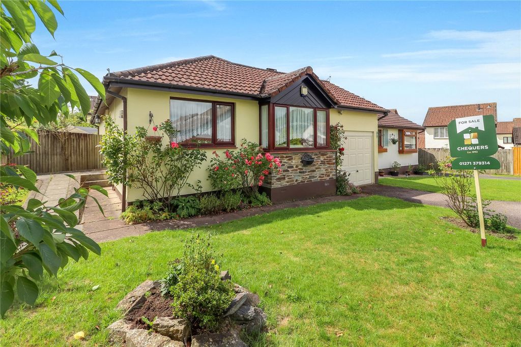 Property photo 1 of 17 Picture No. 22