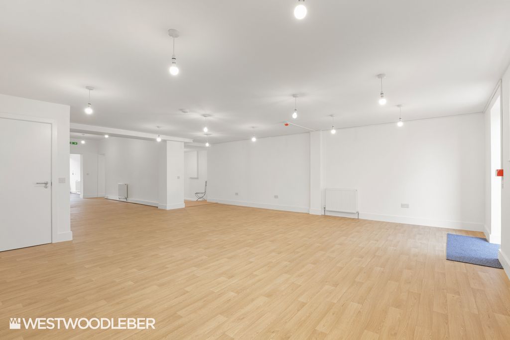 Property photo 2 of 20 Wareroad_9