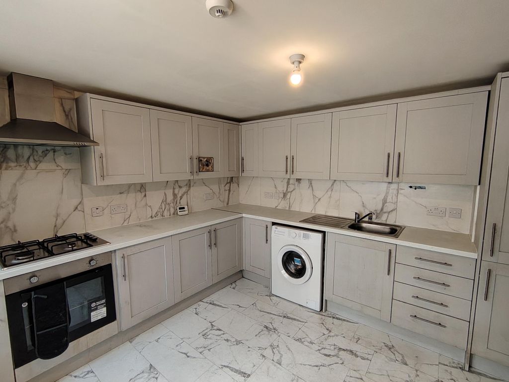 Property photo 2 of 8 Img_20260520_110640