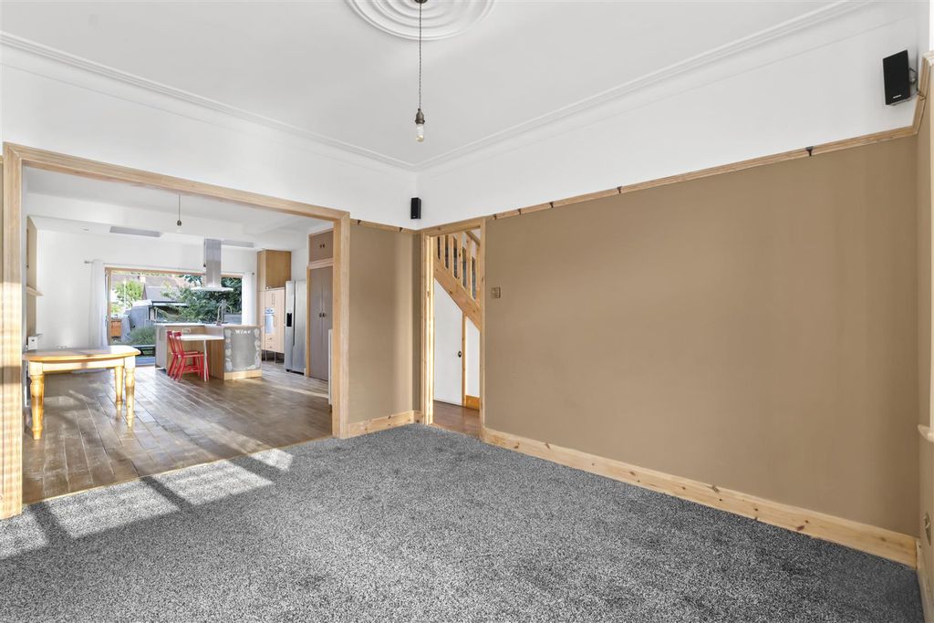 Property photo 3 of 16 Reception Room