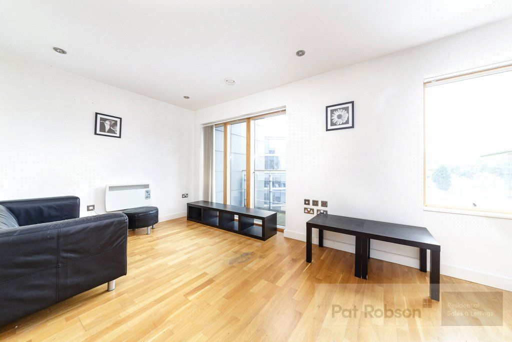 Property photo 2 of 8 Picture 2