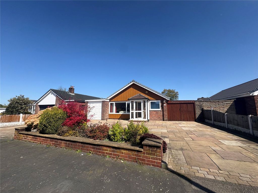 Property photo 2 of 18 Picture No. 13