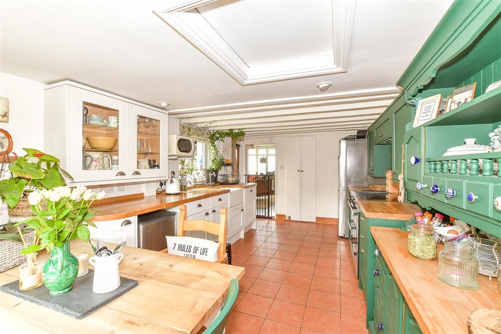 Property photo 3 of 15 Kitchen/Diner